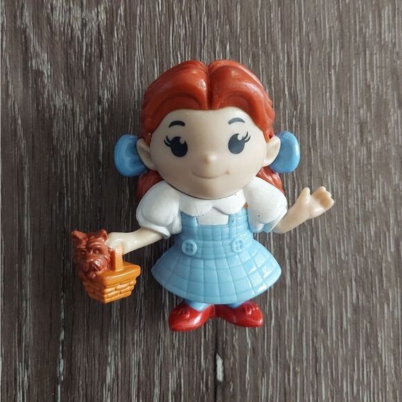 McDonalds The Wizard of Oz Mini Figure - Dorothy - Picture 1 of 3